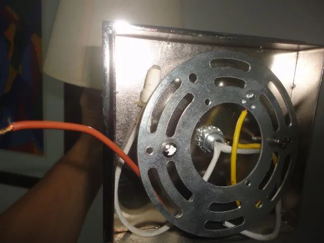 kit 2 arandelas de parede com base articulada cromada alta qualidade shopping D&D - Foto 3