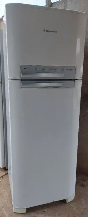Geladeira Electrolux DF50 