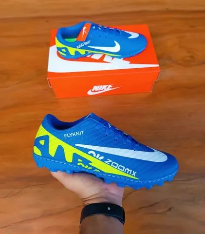 Chuteira Society linha Premium 