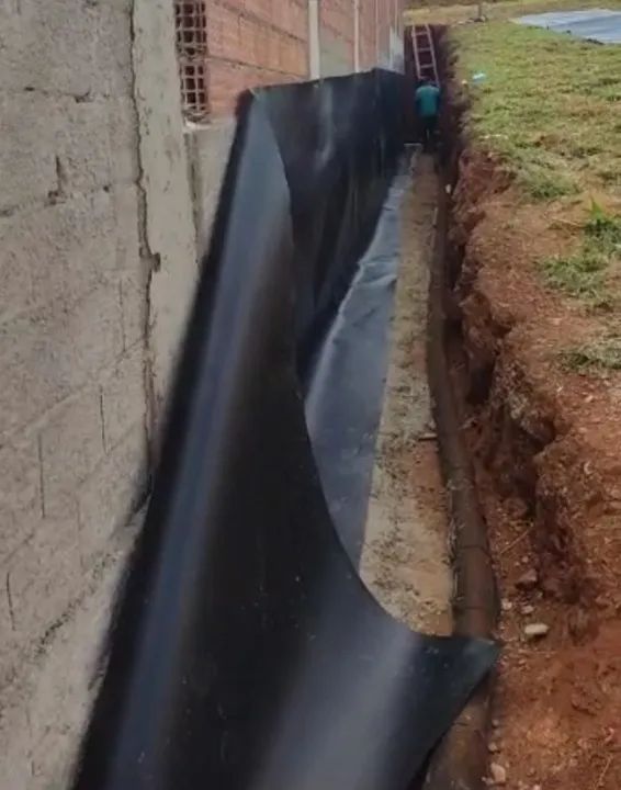 Geomembrana Preta 0,6 mm de Pead para Coberturas/Lagos 9 x 5 - Foto 5