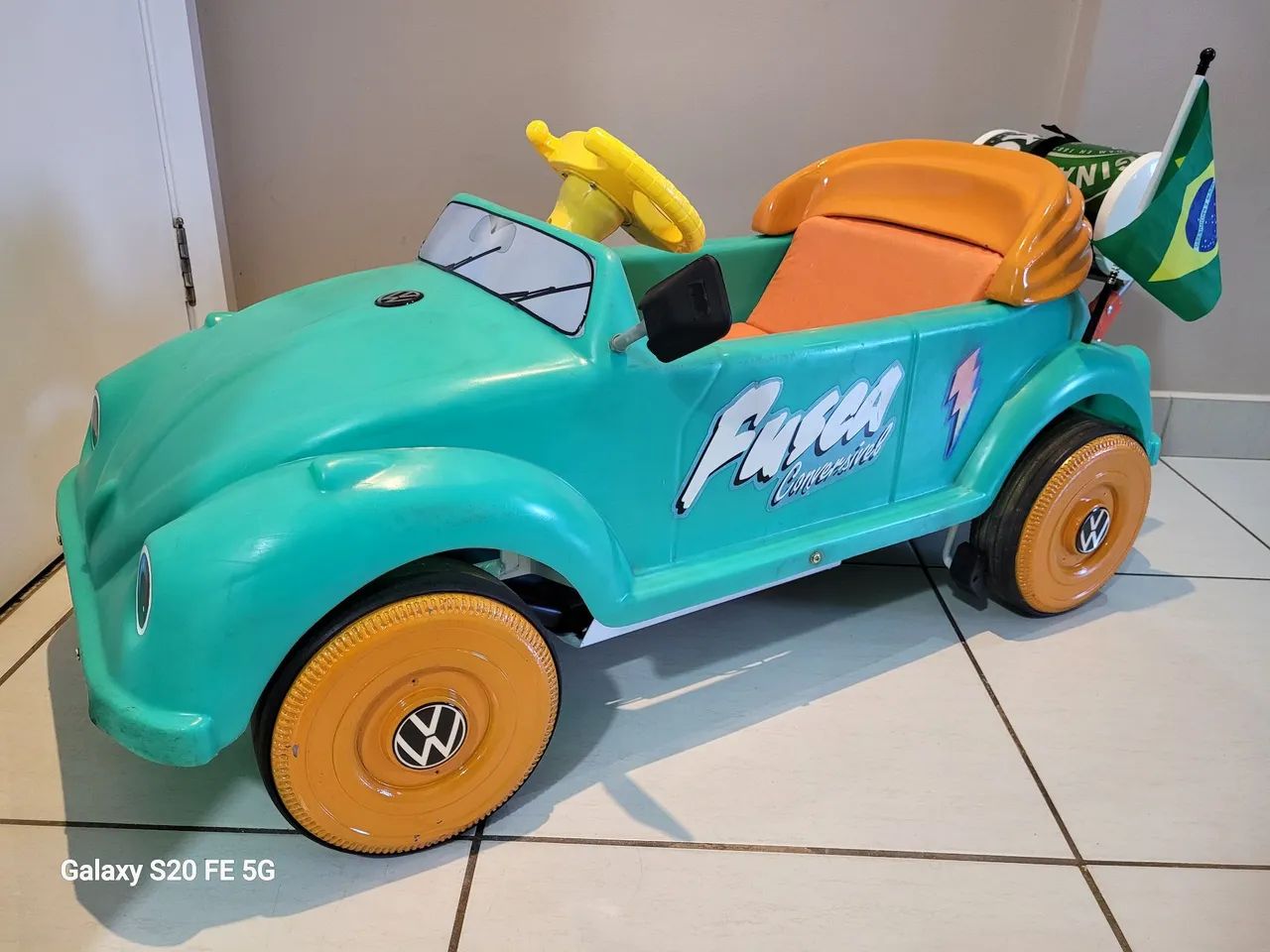 Carro Elétrico Infantil Fusca/New Beetle 