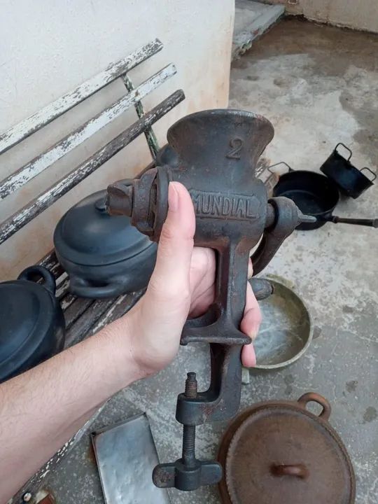 Moedor de Carne Antigo Mundial
