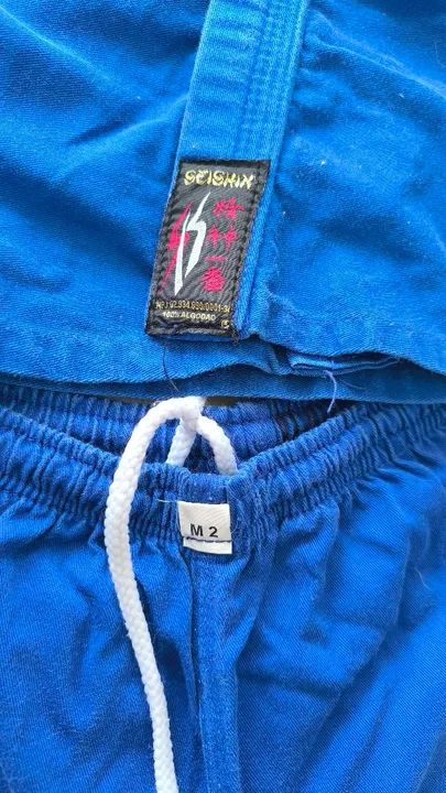 "Pronto para a Luta? Seu Quimono Azul te Espera!"<br> - Foto 3