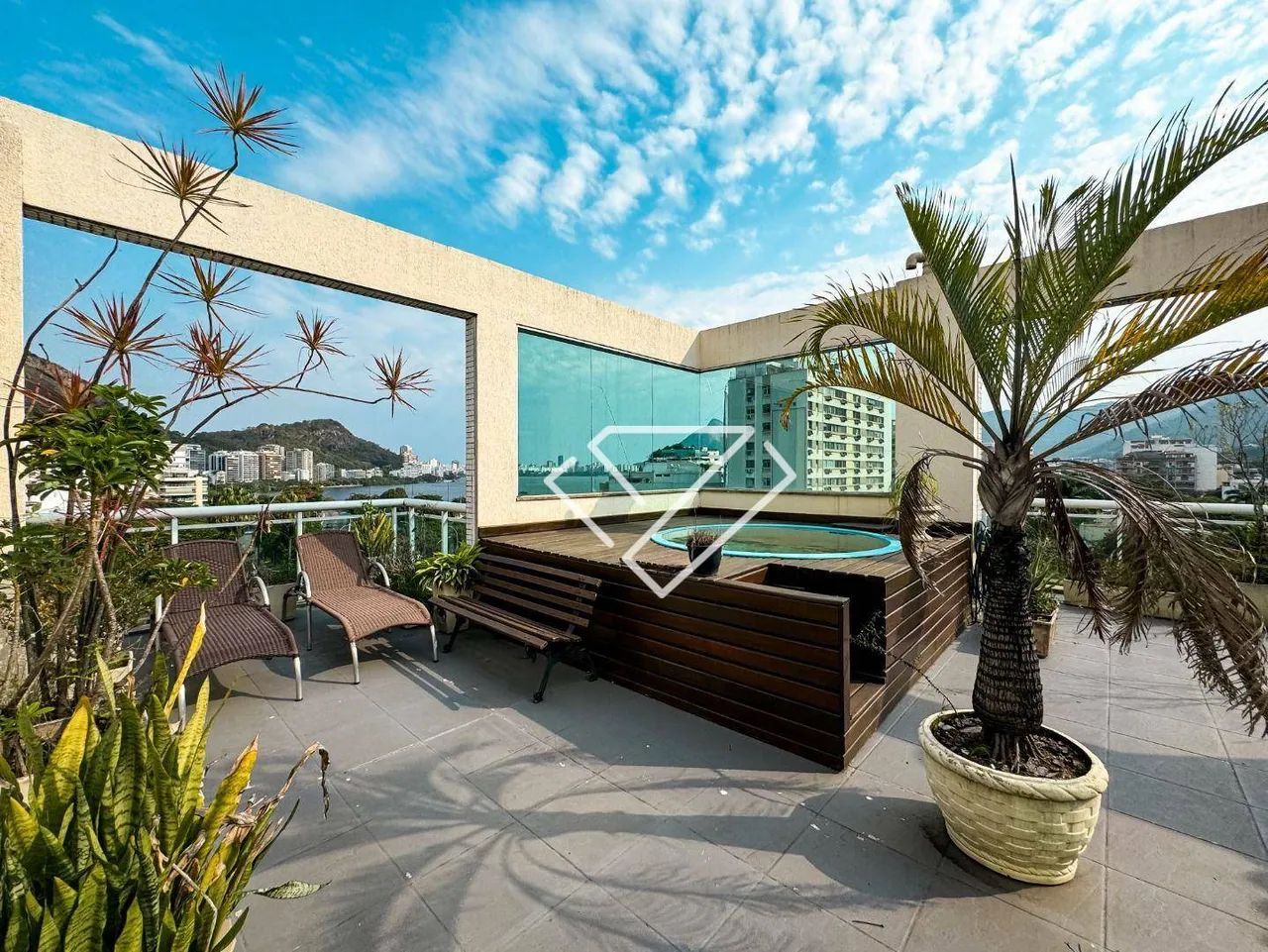 Cobertura com 1 quarto, 172 m² - venda por R$ 2.100.000 ou aluguel por R$ 9.373/mês - Huma - Foto 2
