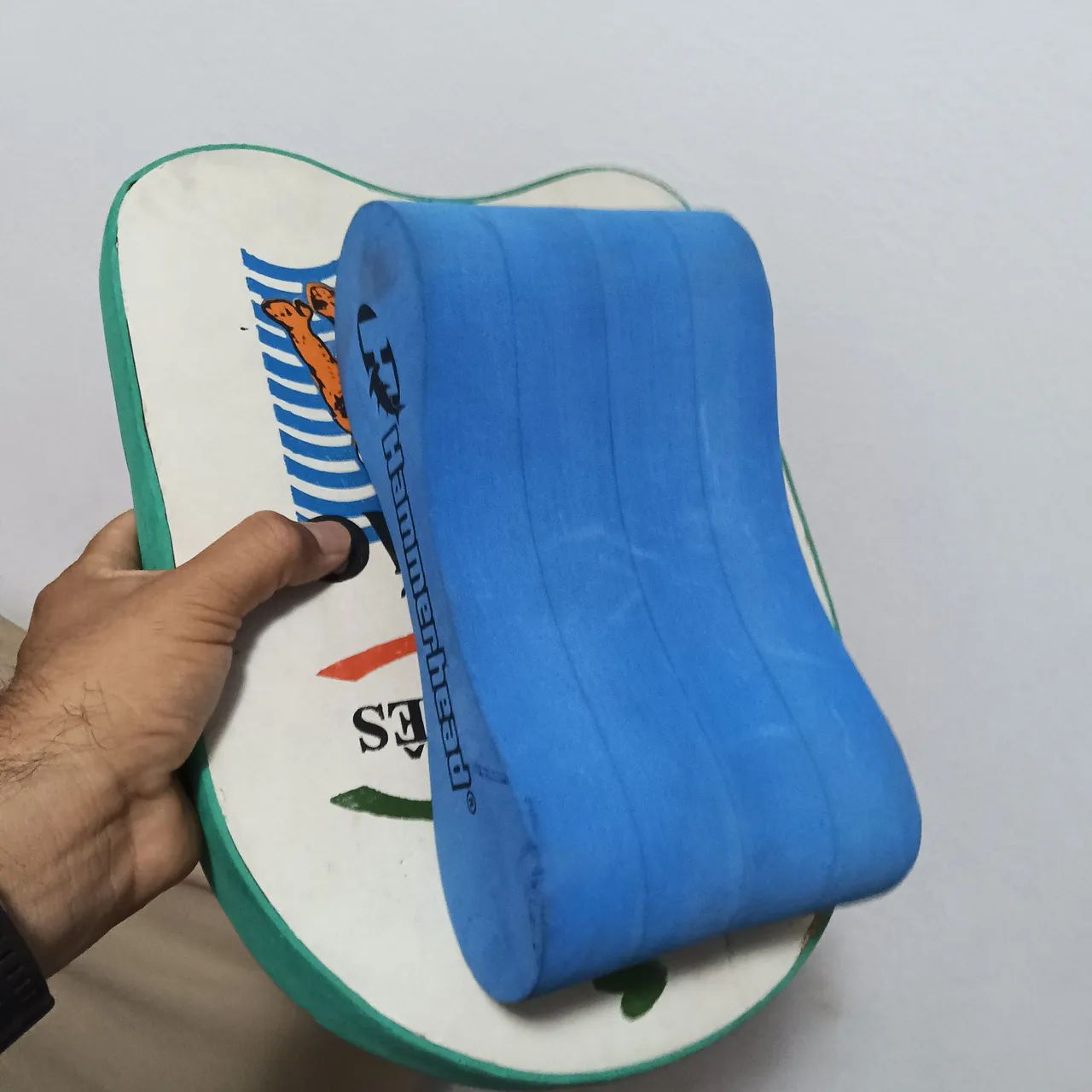 Prancha de natação e poliboia 