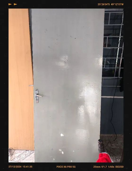 Porta de madeira usada 2.10x0.80