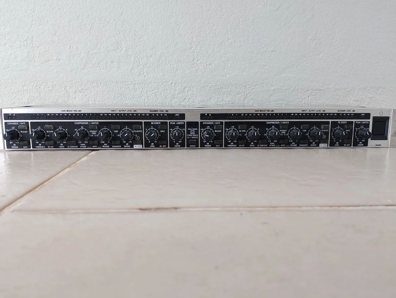 Compressor Behringer MDX260064302953815169122