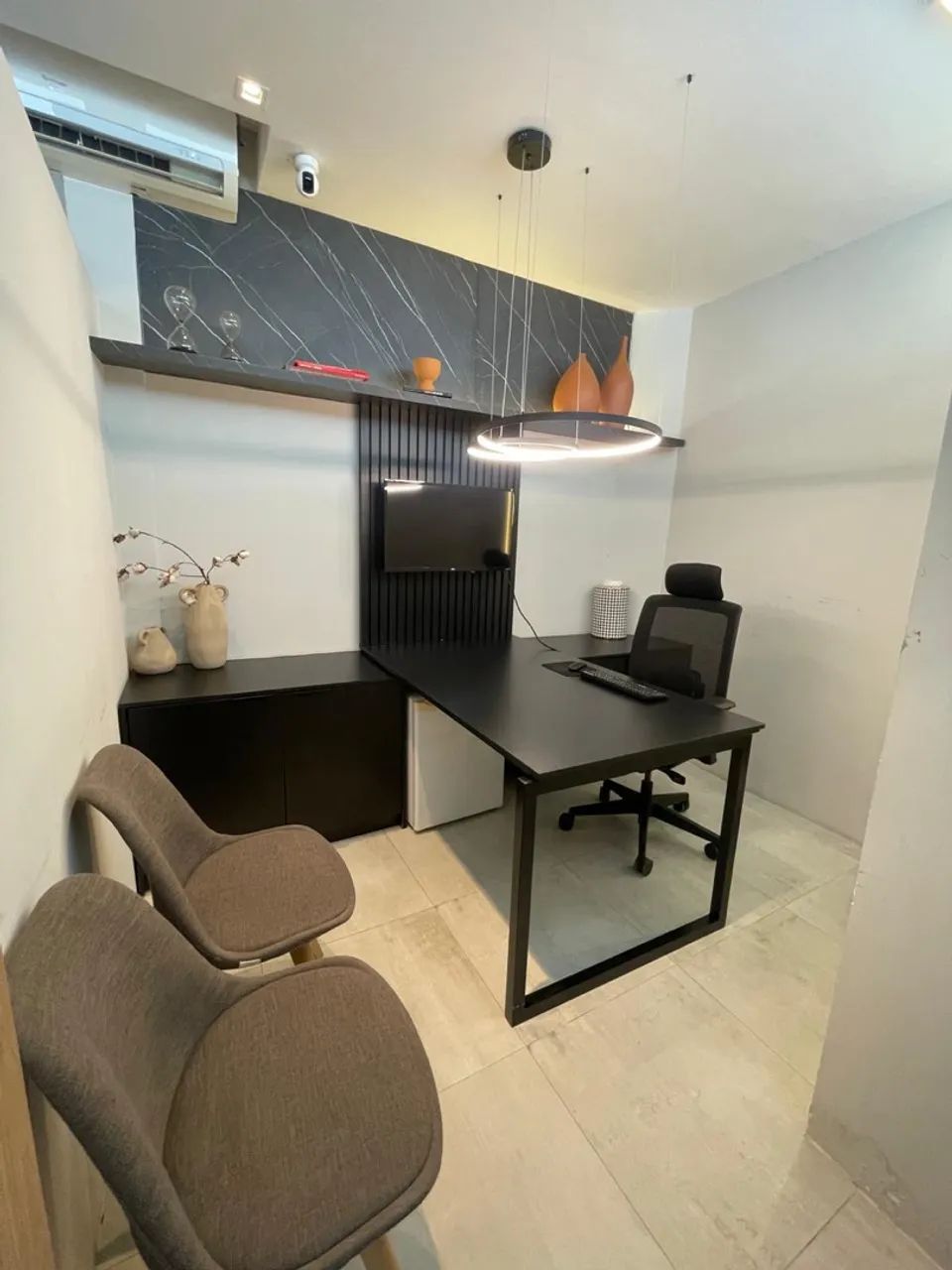 Vende-se Escritório Completo com Móveis Planejados - R$ 30.000 - Foto 3