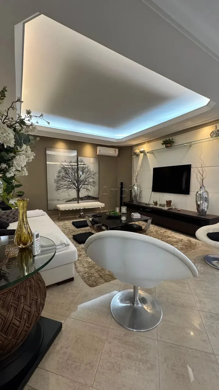 Casa à venda por R$4.500.000,00 no Condomínio Altos da Represa em Americana/SP