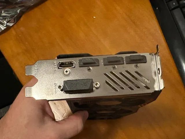 Placa de Video GTX 1060 6GB Nvidia Gigabyte AORUS - Foto 4