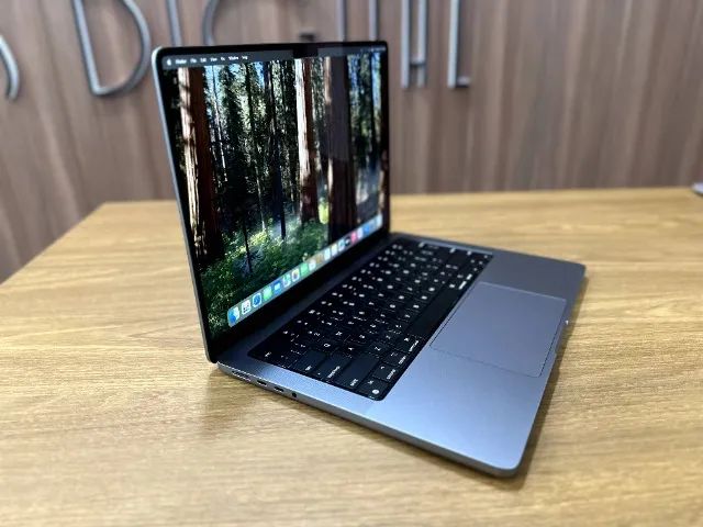 MACBOOK PRO M1 MAX, 64 GB, 2 TB, 14 POLEGADAS, TOUCH ID, IMPECÁVEL