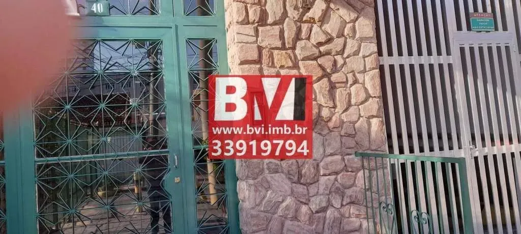 BVI IMOBILIÁRIA - TEL/ZAP (21) 3 3 9 1 ? 9794 ? Largo do Bicão Apartamento com sala para d