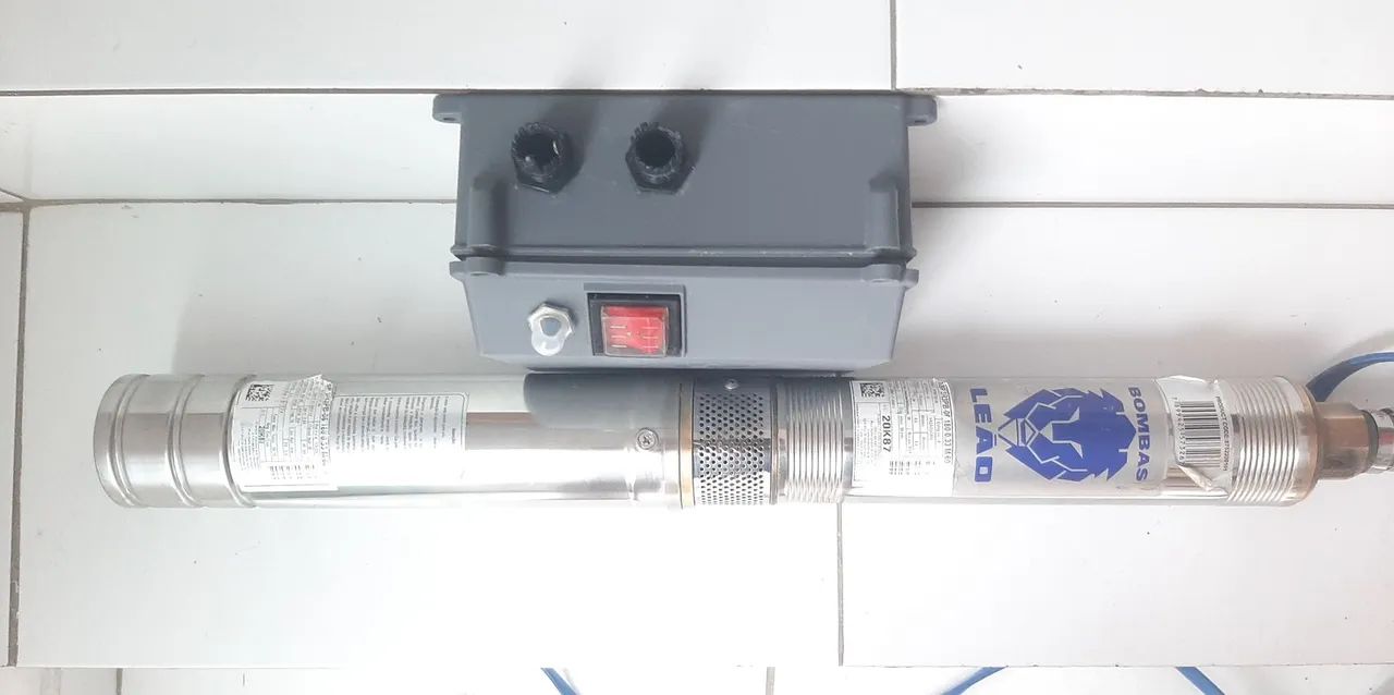 BOMBA SUBMERSA PALITO 1/3 cv ( 2 meses de uso ) 