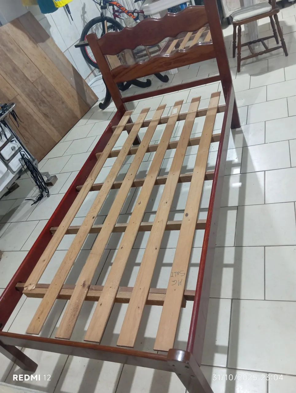 Cama solteiro mogno 64596224303874121