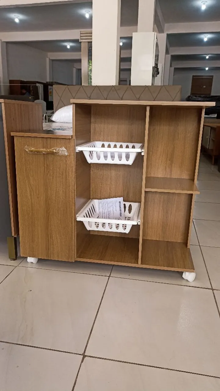 Móvel Organizador com Cesto e Prateleiras - Fruteira