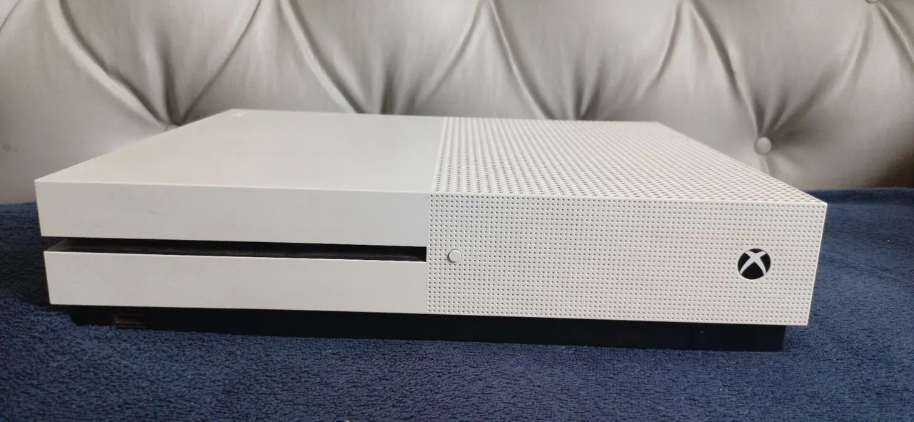 Xbox One S64303559003010123
