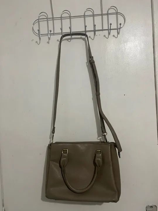 Bolsa de ombro marrom Satinato
