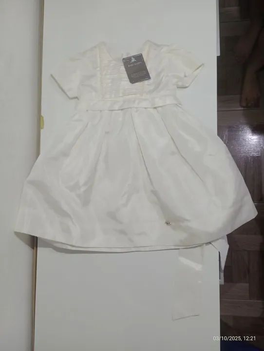 Vestido branco para bebê - Novo