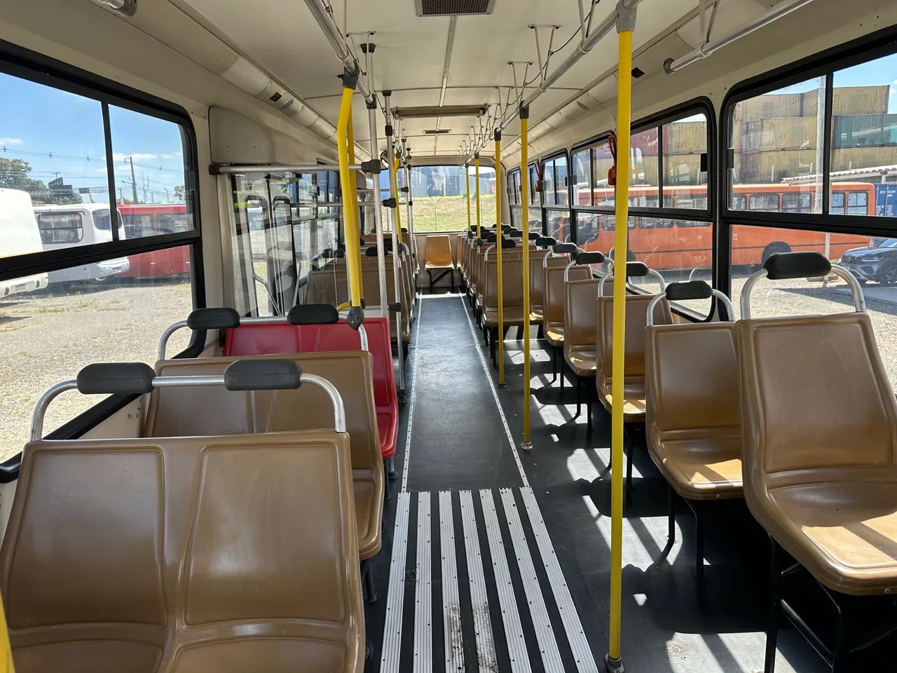 Ônibus urbano Mercedes impecável  - Foto 6