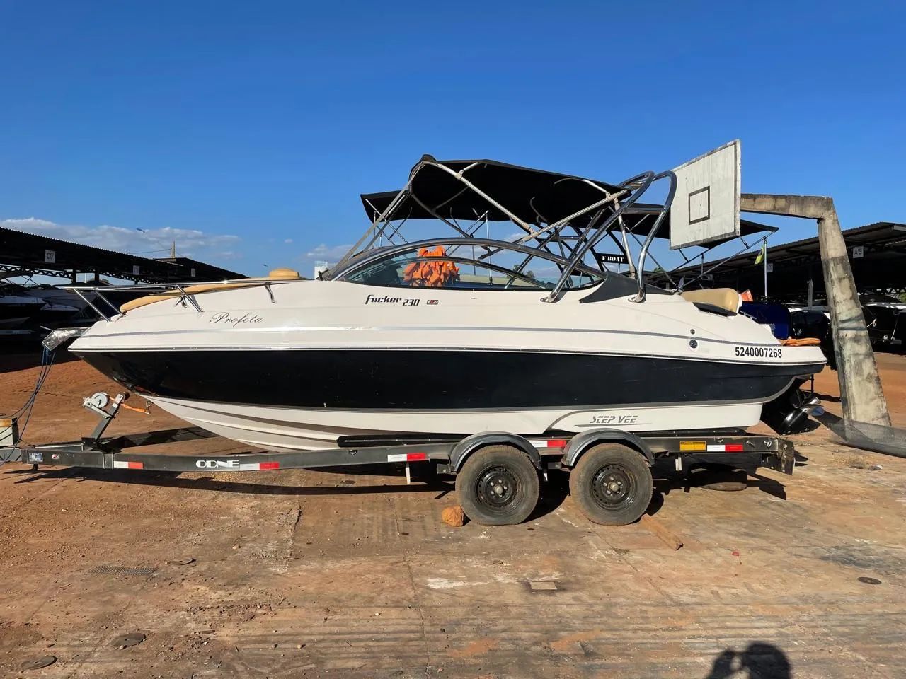 Lancha Focker 230 - Foto 2