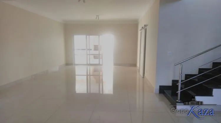 Imóvel para aluguel possui 171 metros quadrados com 4 quartos - Foto 2