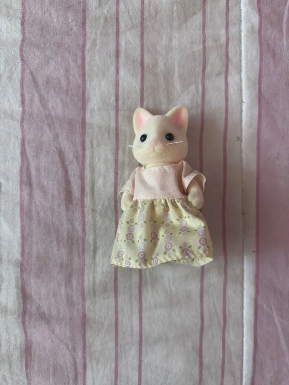 mae gata primavera sylvanian families
