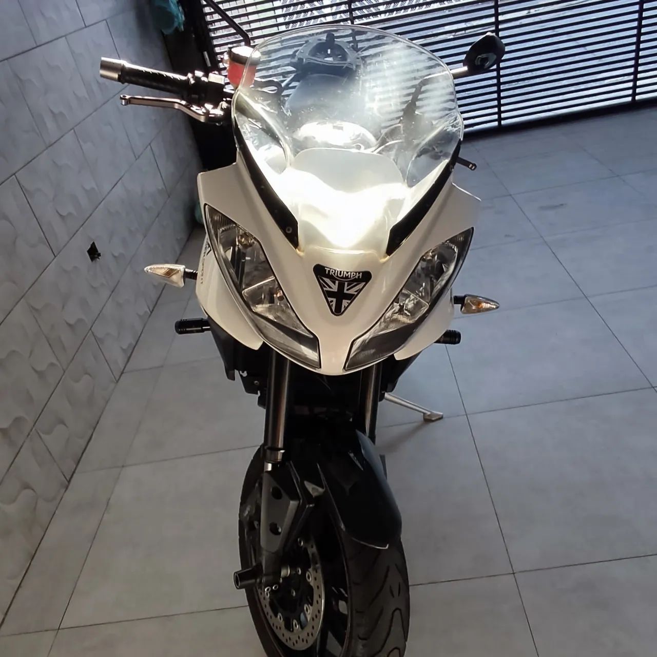 Tiger Sport 1050 baixo Km leilão e não consta no docs  - Foto 5