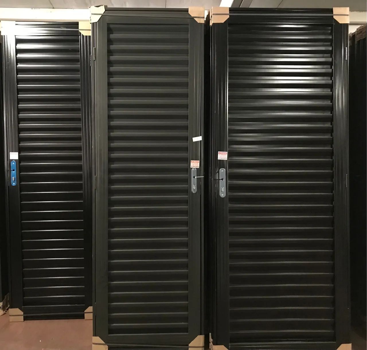 Porta laminada aço reforçada 2.10x60/70/80