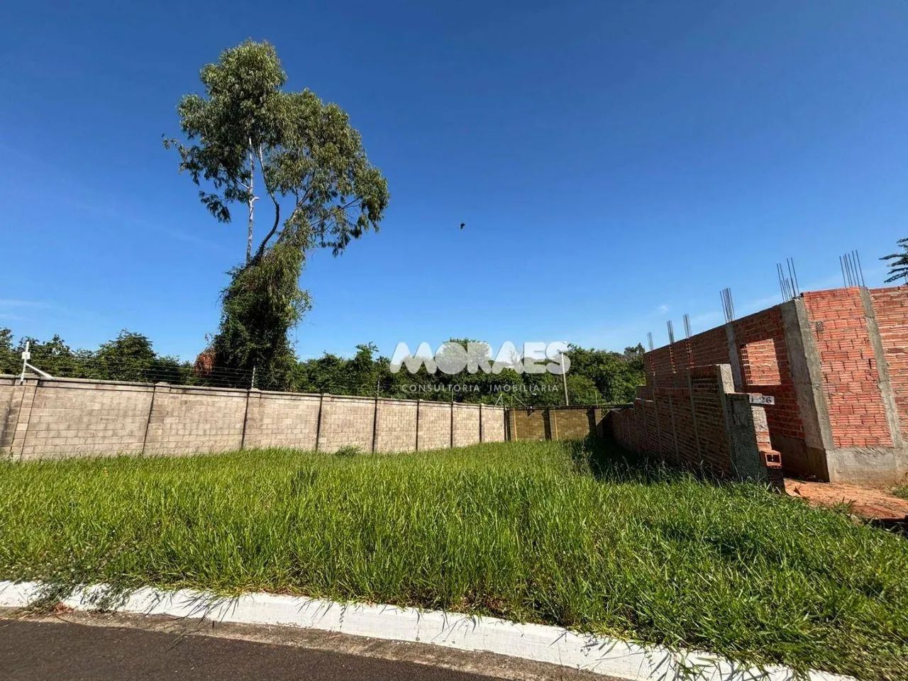Terreno em Condomínio Fechado à venda, 310 m² por R$ 290.000 - Spazio Verde Comendador - B - Foto 3