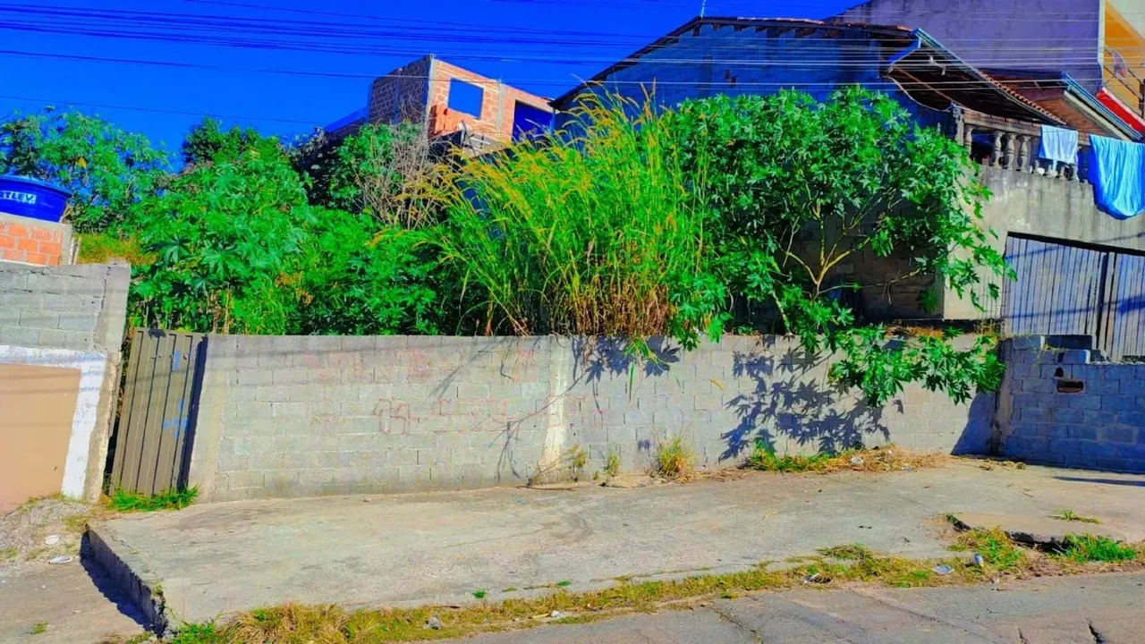 Terreno para venda com 300 metros em Campo Limpo Paulista - SP