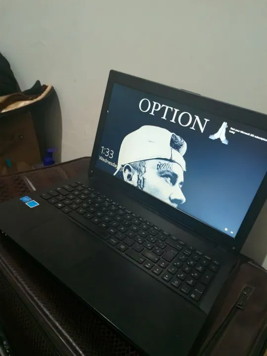 Computador laptop Asus cor i5