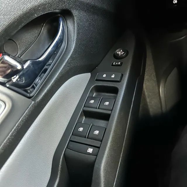 CHEVROLET S10 LTZ 2.8 TDI 4X4 VALOR PROMOCIONAL, UNICO DONO  - Foto 4