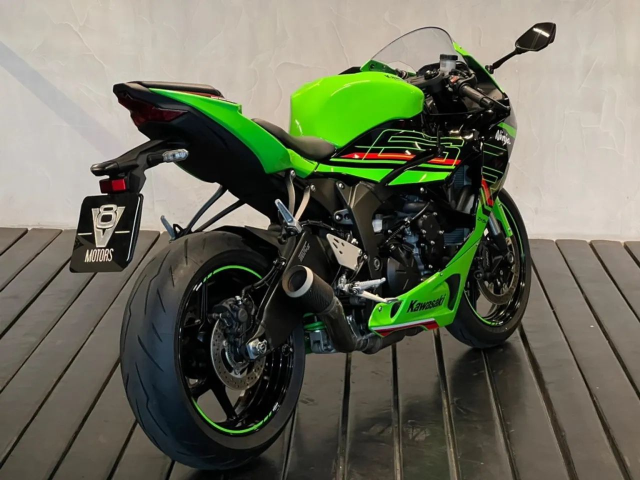 小林 Ninja ZX-4R 2025 - Casarini Kawasaki