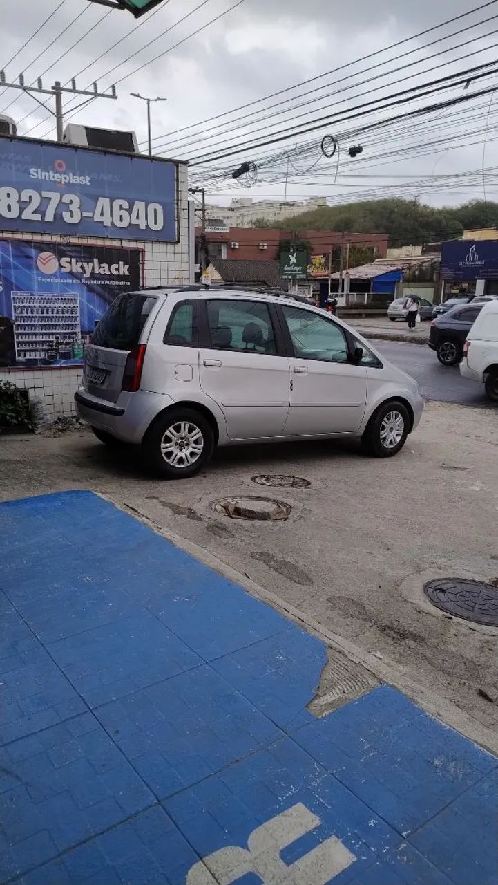 Vendo Fiat Idea  valor 19,999