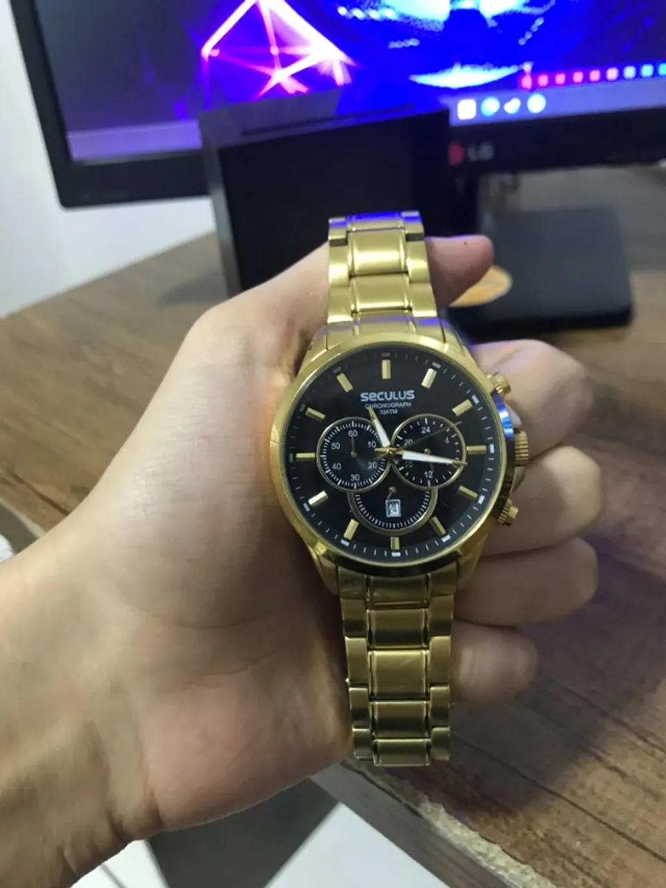 Pra sair logo - Relógio Seculus Masculino 20617gpsvda1 Cronógrafo Dourado - Usado