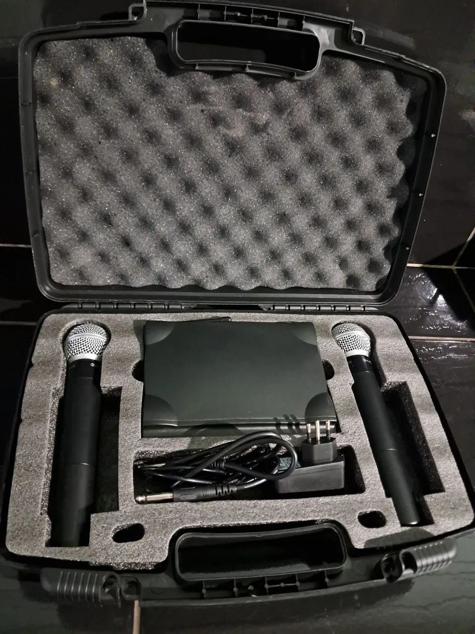 Microfone KDS precisando de manutenção