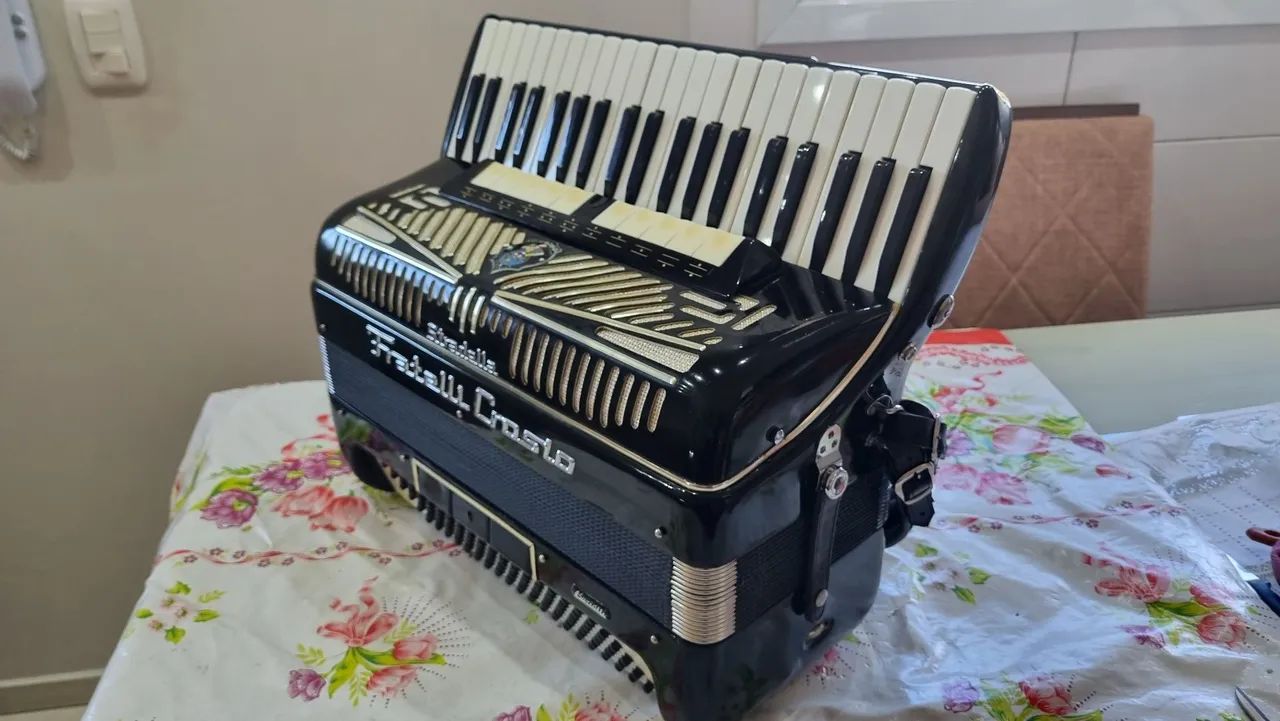Acordion stradela  4 vós oitavada - Foto 2
