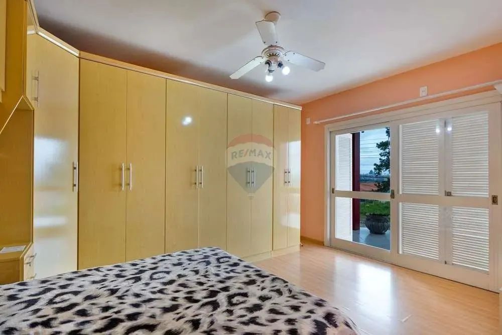 Casas residenciais e sala comercial à venda no Bairro São João! - Foto 5