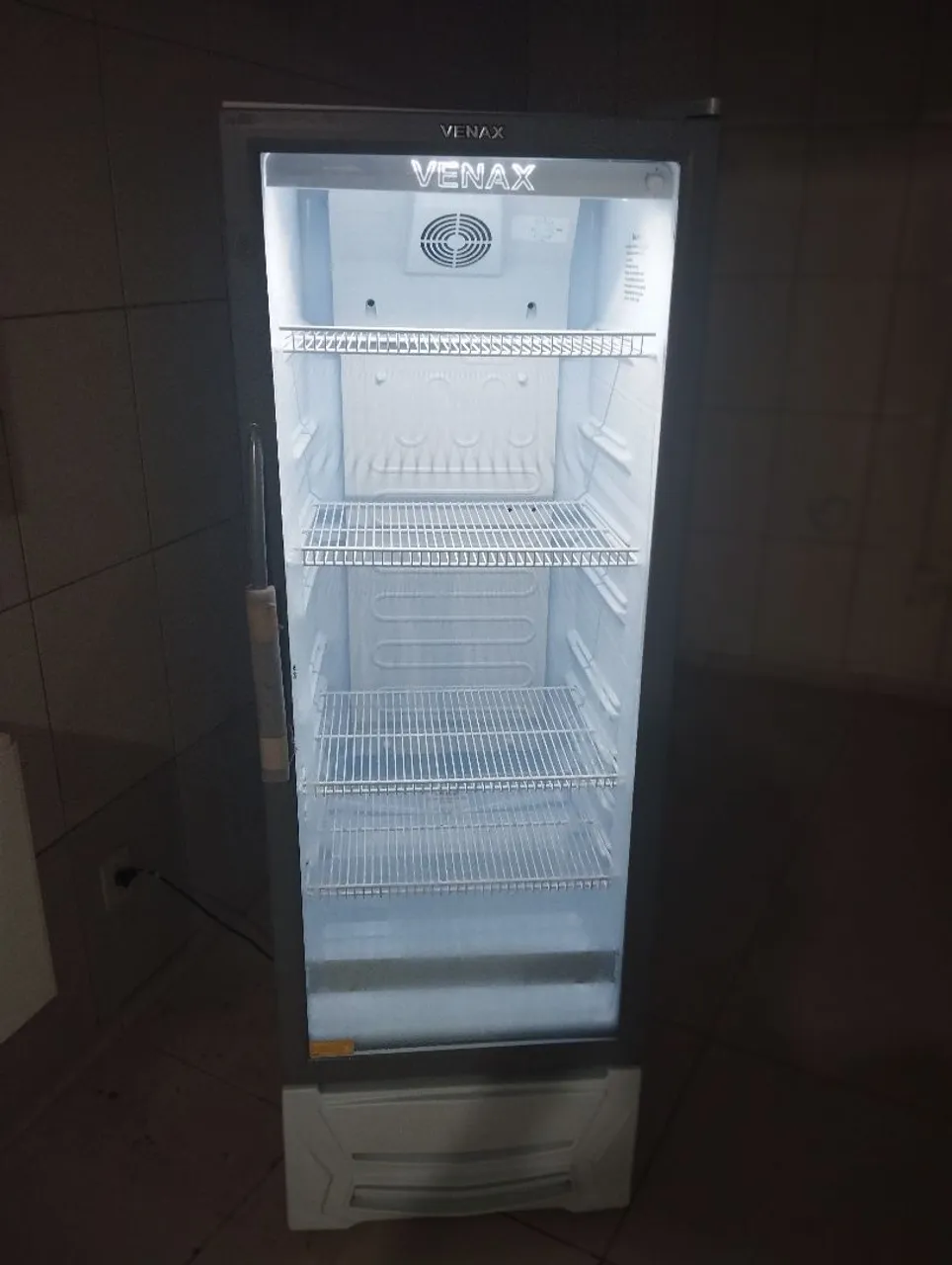 Geladeira Expositora Venax