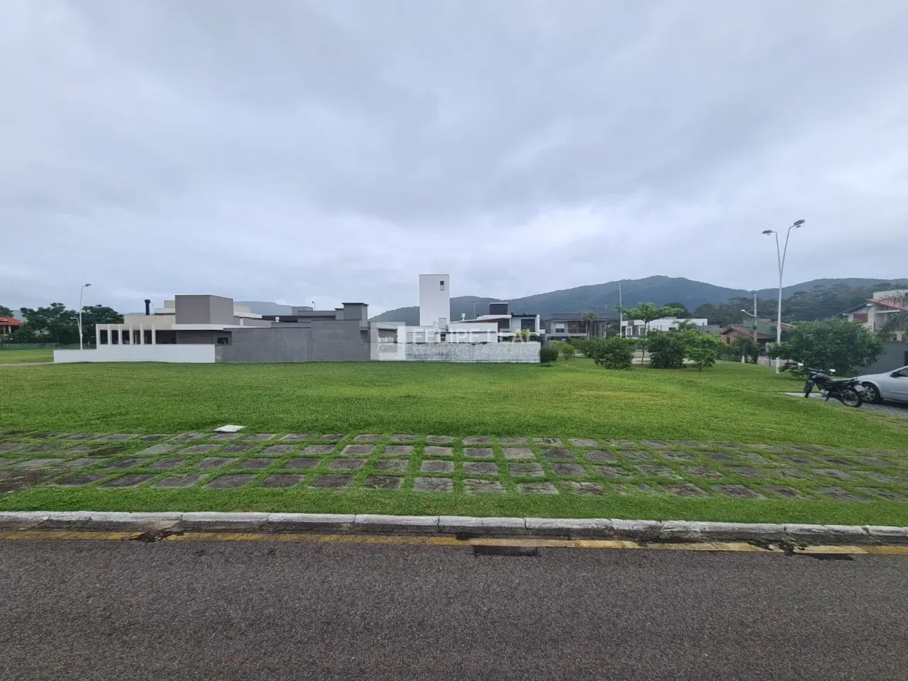 Lote / Terreno em São João do Rio Vermelho - Florianópolis, SC - Foto 2