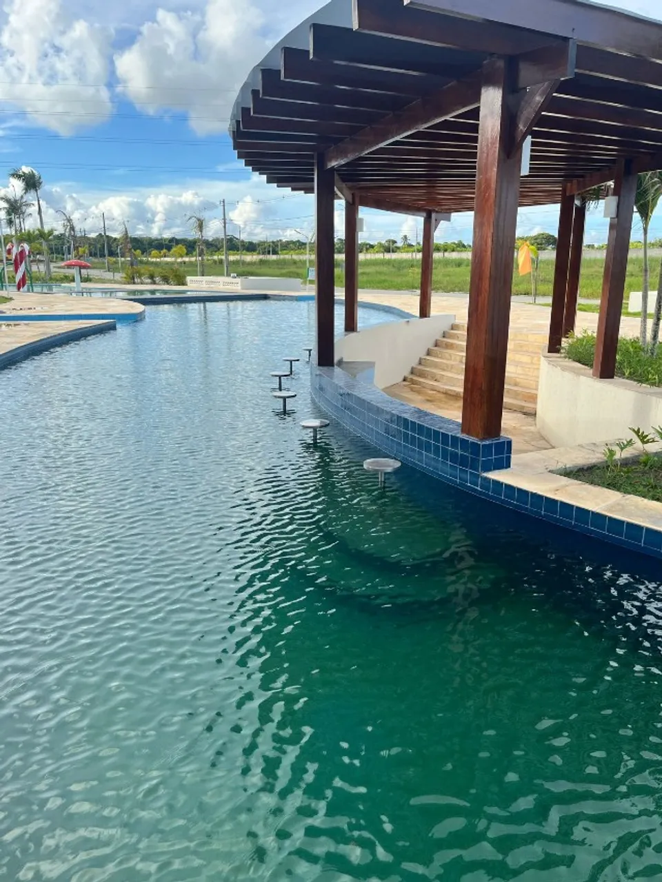 Lote com 252m² (12x21) em Condomínio & Resort
