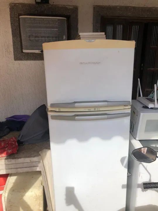 Geladeira Frost Free Usada - Foto 3