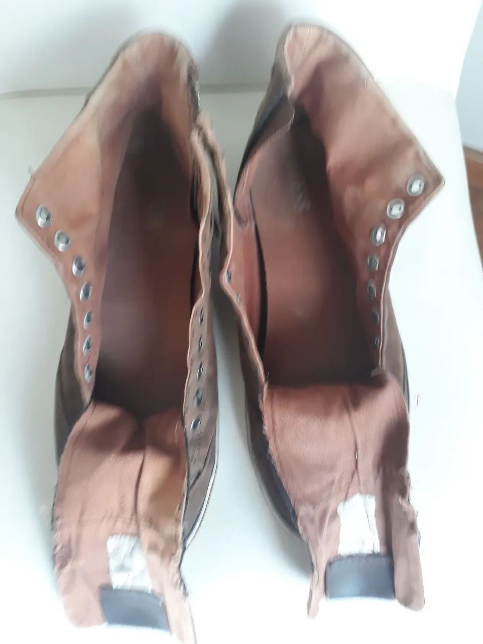 Bota Guess couro marrom 43 no estado - Foto 4