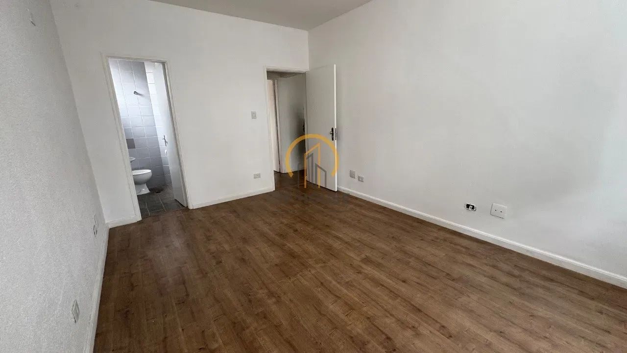 Sala comercial para locação em Moema, São Paulo-SP com 3 salas, 3 banheiros, 1 cozinha e 8