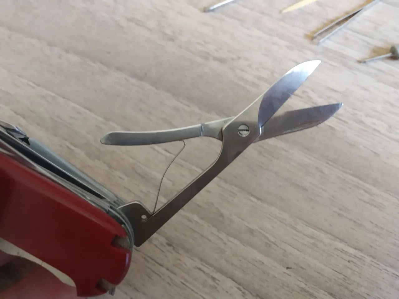 Canivete Suíço Victorinox SwissChamp 33f Original - Foto 3