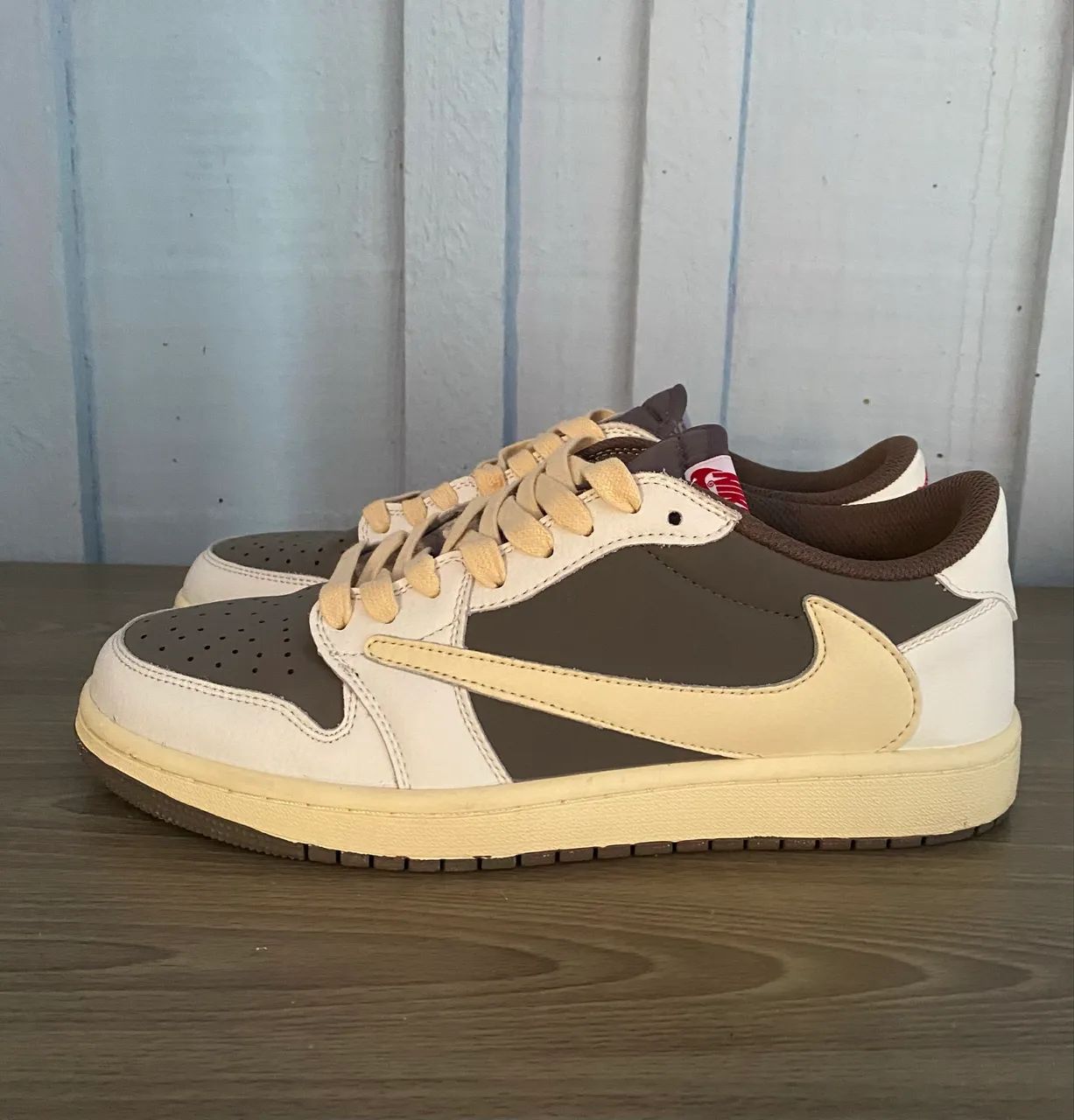 Nike Travis Scott x Air Jordan 1 Low Mocha - Calçados - Vila