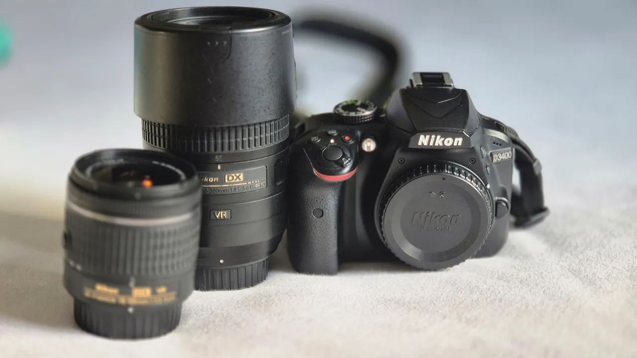 Nikon D3400 + 2 lentes