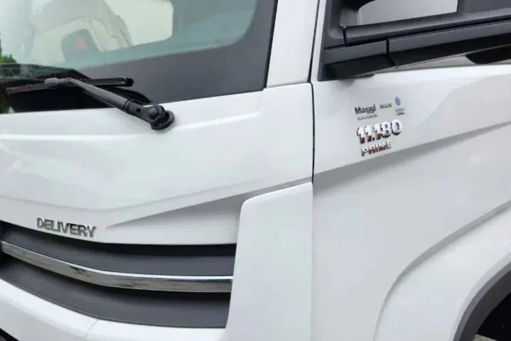 Volkswagen 11180  Baú 2019 - Foto 2