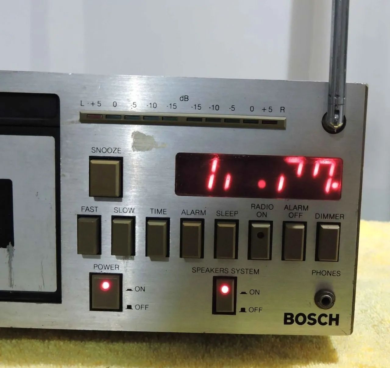 ミュージシャン SHOXX FILE 3 ROUGE 1994~2000 Bosh Gemini 3 (corujinha) + rádio Tojo. - Aparelhos de Som