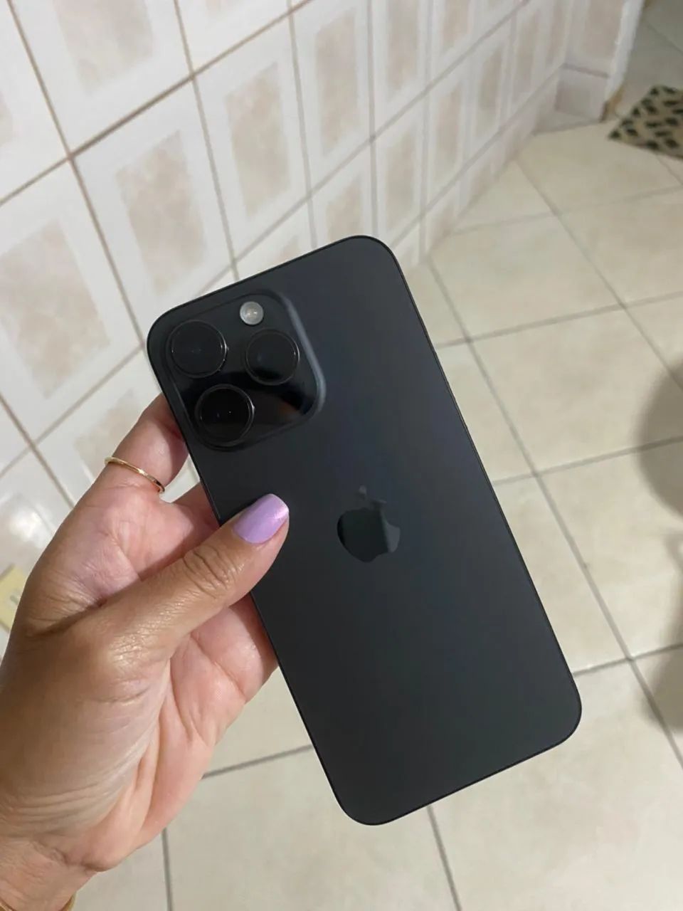 iPhone 15 ProMax 256G Grafite- Sem detalhes - Celulares e